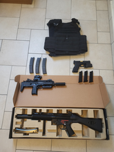 Afbeelding van LOT airsoft spullen MP7/MP5 en meer