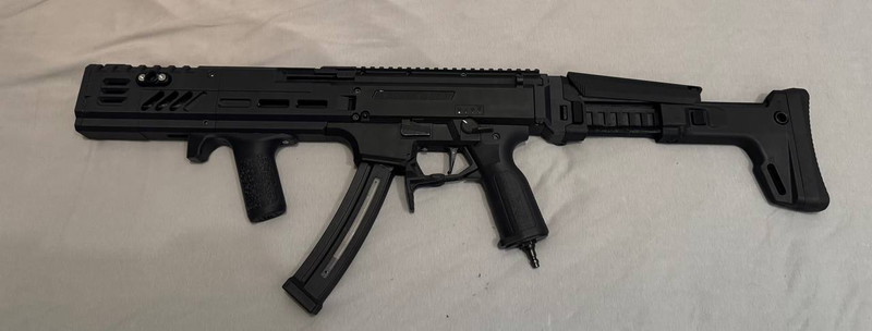 Imagen 1 de CZ Scorpion EVO, dissasembled, with upgrades