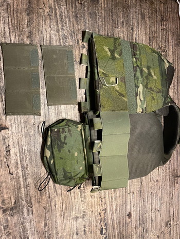 Image 2 for Slick Plate Carrier McTropic