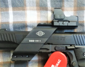 Afbeelding 2 van gsg 1911  brug + vector frenzy optics green dot