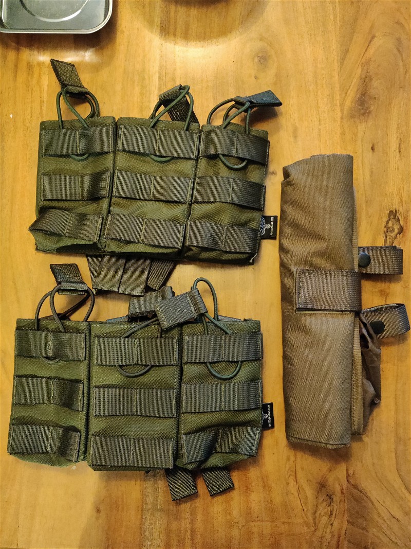 Image 1 for Invader gear M4 Pouch + dump pouch