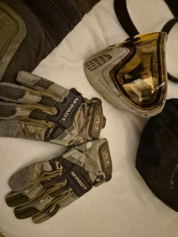 Afbeelding 2 van Invadergear broek en combat shirt, dye mask, riem