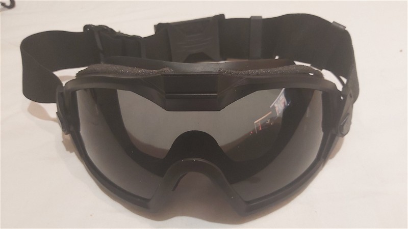 Afbeelding 1 van FMA goggles met ventilator