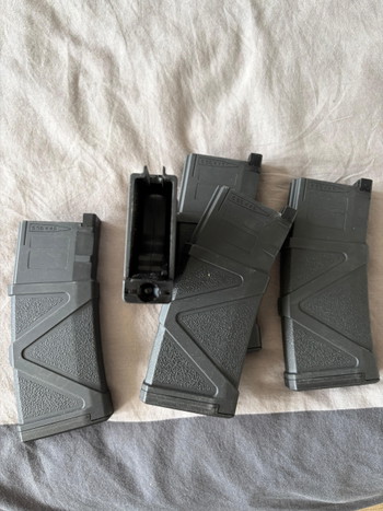 Imagen 7 de Novritsch SSQ4 HPA - nooit in het veld gebruikt - incl. 5 mags, holo sight en riser