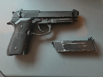Bild 2 für Kjw M9 met 1 magazijn goed gebruikt