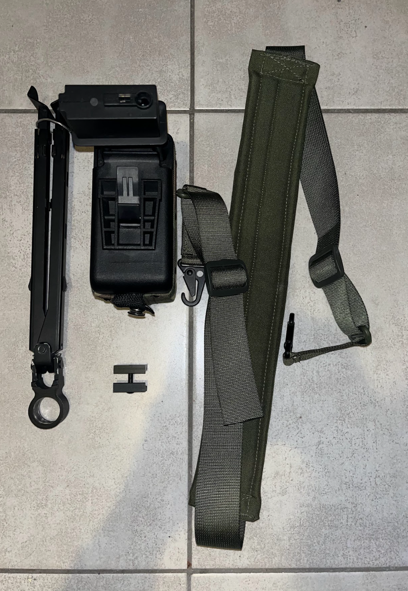 Imagen 1 de Box mag + bipod + sling