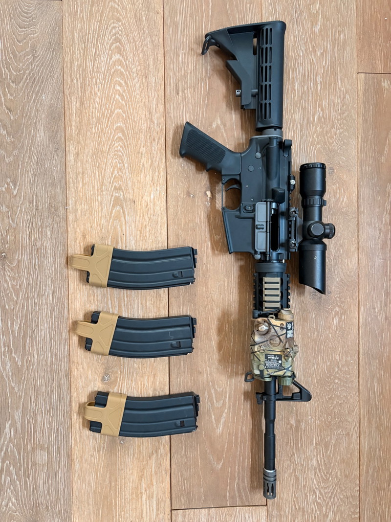 Afbeelding 1 van We m4 met upgrades