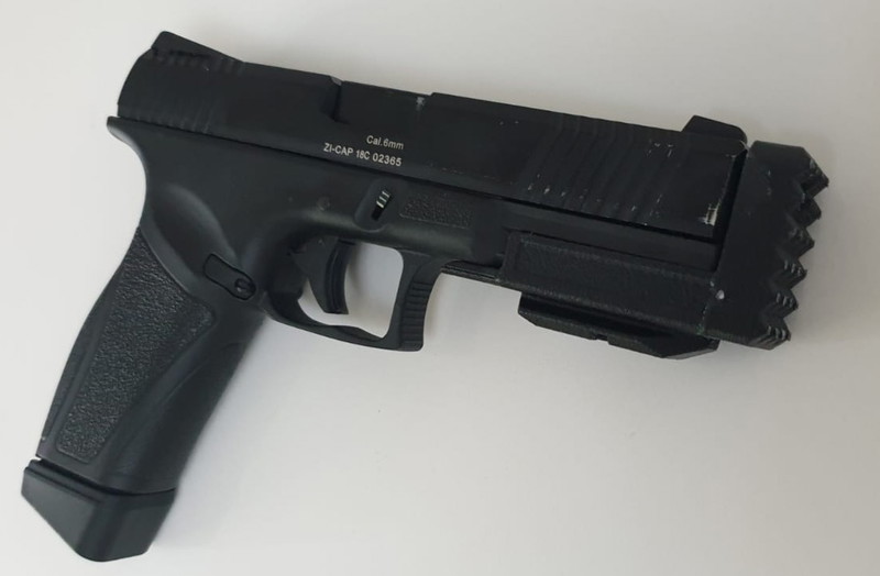 Imagen 1 de Combat Adaptive Pistol met scary supressor