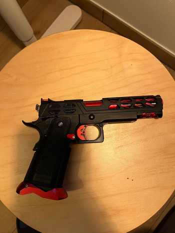 Afbeelding 2 van TM Hi Capa 5.1 custom.