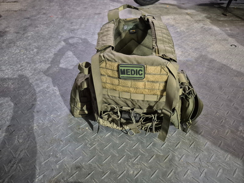 Imagen 1 de Plate carrier olive