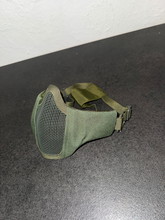 Afbeelding van GESICHTSSCHUTZ MASKE MIT 2-PUNKT KOPFBAND - OLIVE