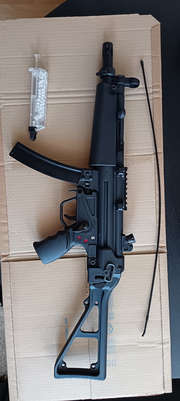 Bild 3 für SRC SR5AU SMG Vollmetall CO2 BlowBack 6mm BB schwarz