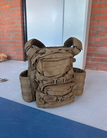 Imagen 3 de Warrior Assault DCS Quick Release Dessert Tan + pouches