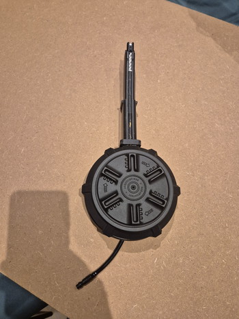 Imagen 3 de Tokyo Marui Mp7 met 2 mags en drummag hpa