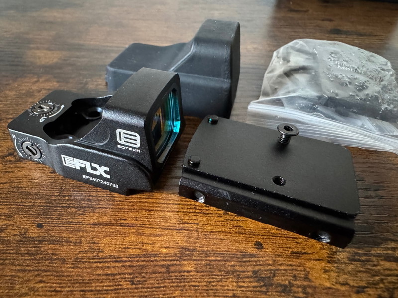 Image 1 for RMR reddot