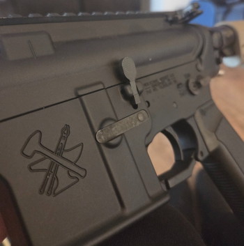 Afbeelding 9 van Wolverine Forged Tactical MTW XBR (10 Inch) Battery Grip + Magazijnen & Attachments. (Garantie)