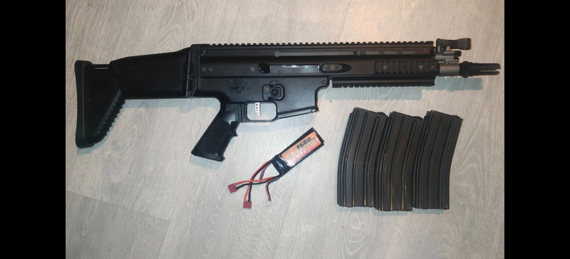 Image 1 pour NGRS Scar - L 3 langs EBB