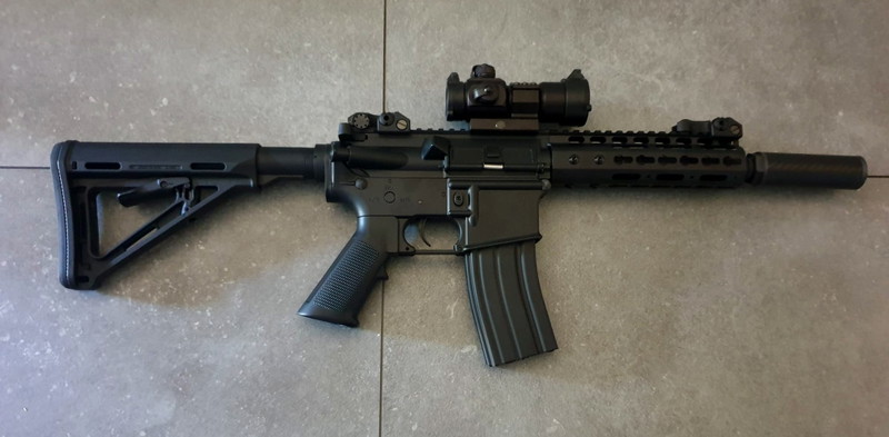 Image 1 for SUPER DEAL M4 KeyMod CQB 7 inch ( new in the box )