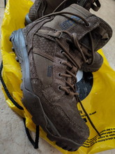 Image pour Chaussure quasi neuf