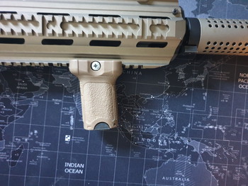 Image 7 for ics CXP MMR carbine tan met theta red dot