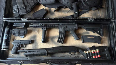 Image for Starter kit/bulk verkoop. Cybergun colt M4 + Sig Sauer p226