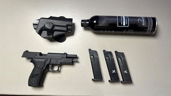 Image 3 for Starter kit/bulk verkoop. Cybergun colt M4 + Sig Sauer p226