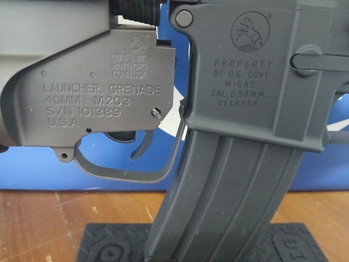 Bild 3 für VFC M16A2/A4 met M203 King Arms en veel extra's