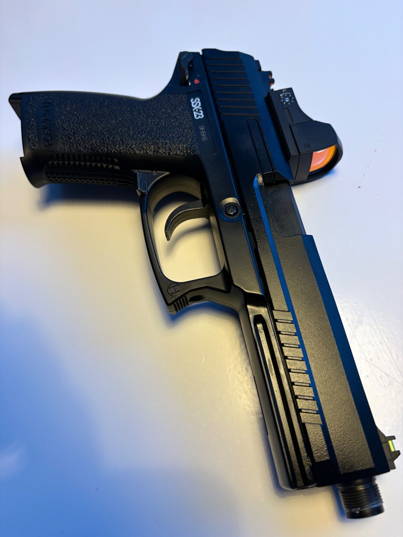 Bild 1 für Novritsch ssx23 incl red dot, demper, holster en extra magazijnen