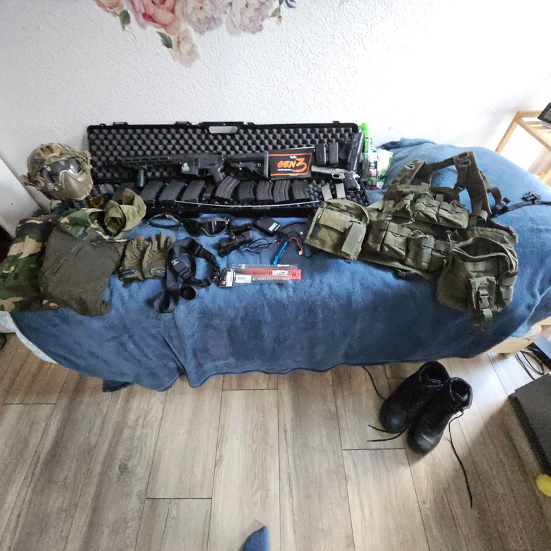 Image 1 for Complete airsoft set