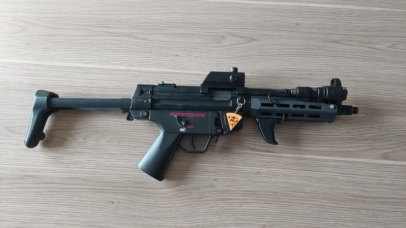 Afbeelding 1 van MP5 + 10 mags + Nuprol case