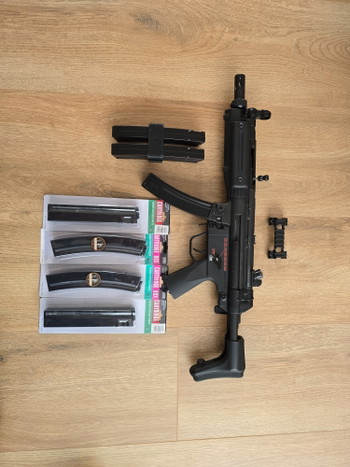 Image 4 for G&G TGM A3 ( MP5 ) + tracer unit + 6 mags + m-lok rail