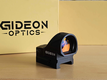 Afbeelding 2 van Gideon Omega SRO New/Boxed/Closed