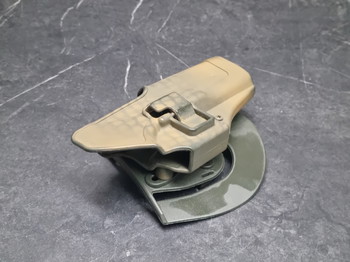 Bild 2 für Side arms holster voorzien van camo