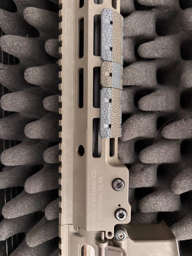 Image 1 for Total build aeg . Unique