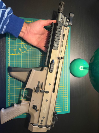 Afbeelding 2 van WE SCAR-L V2 met 4 mags