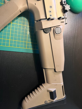 Afbeelding 5 van WE SCAR-L V2 met 4 mags