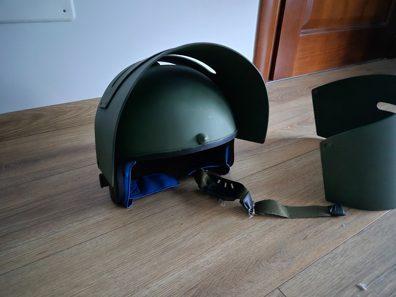 Image 1 pour Maska 1sch russian helmet