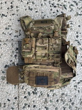 Afbeelding van Warrior Assault Systems plate carrier MultiCam + pouches