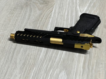 Imagen 2 de Airsoft masterpiece /TM hi capa gold match