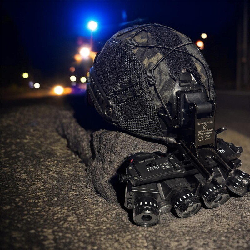 Imagen 1 de GPNVG Style Helmet With Night Vision UNIQUE IN THE MARKET NVG