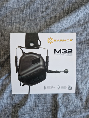 Image 3 for EARMOR M32-MOD3 Electronic Earmuff Black + Cover