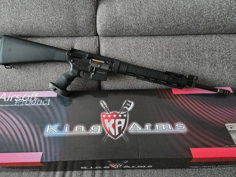 Imagen 1 de king arms blackwater