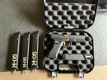 Image 5 for complete set TM Glock 18C met Roni B-Pistol met 4 HPA Magazijnen