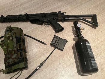 Imagen 3 de Vfc Lar OSW Gbb, eventueel met hpa adapter, fles en de rest