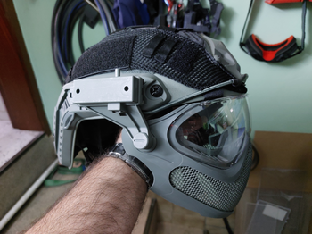 Bild 4 für Tactical helm + masker + cover