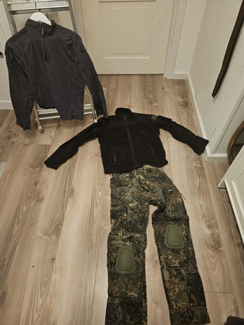 Afbeelding 5 van Volledige airsoft kit te koop (goed onderhouden) + gratis MP5 & M16 (kapot)