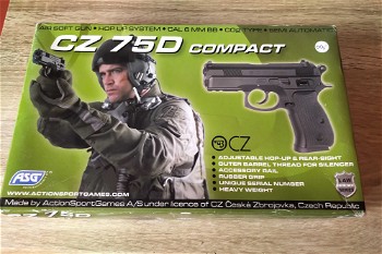 Afbeelding 4 van CZ 75D Compact +2 mags