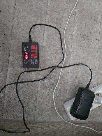 Image 2 pour Titan Power - Digital Charger - EU Plug