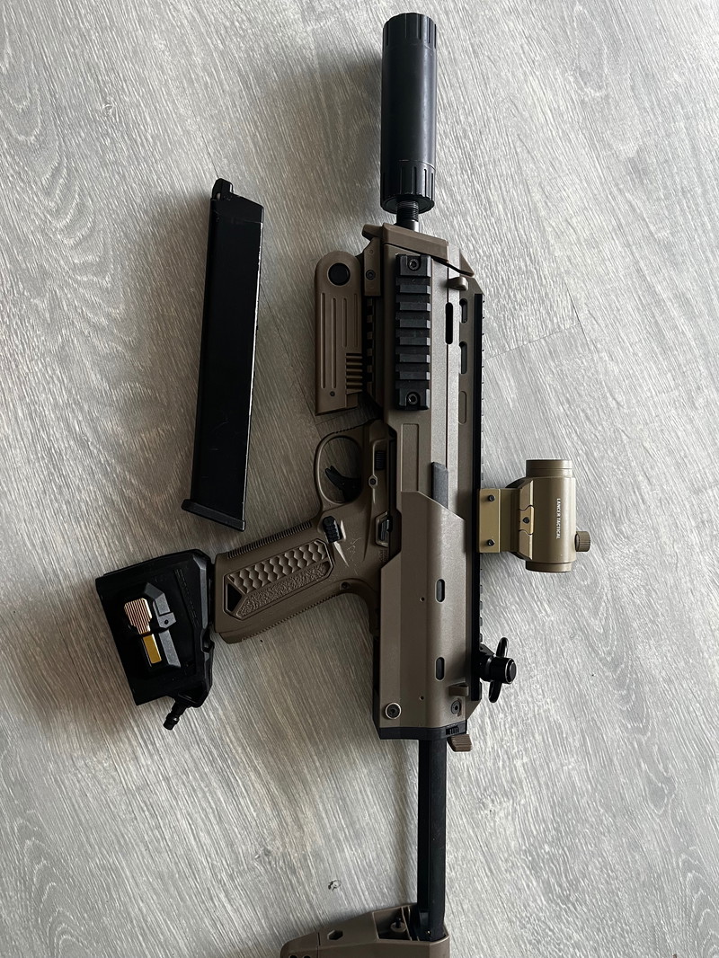 Image 1 for Tekoop mp7 kit met aap