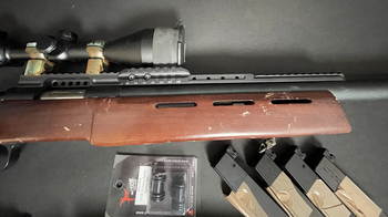 Afbeelding 2 van TM VSR-10 with Mancraft and Maple Leaf parts